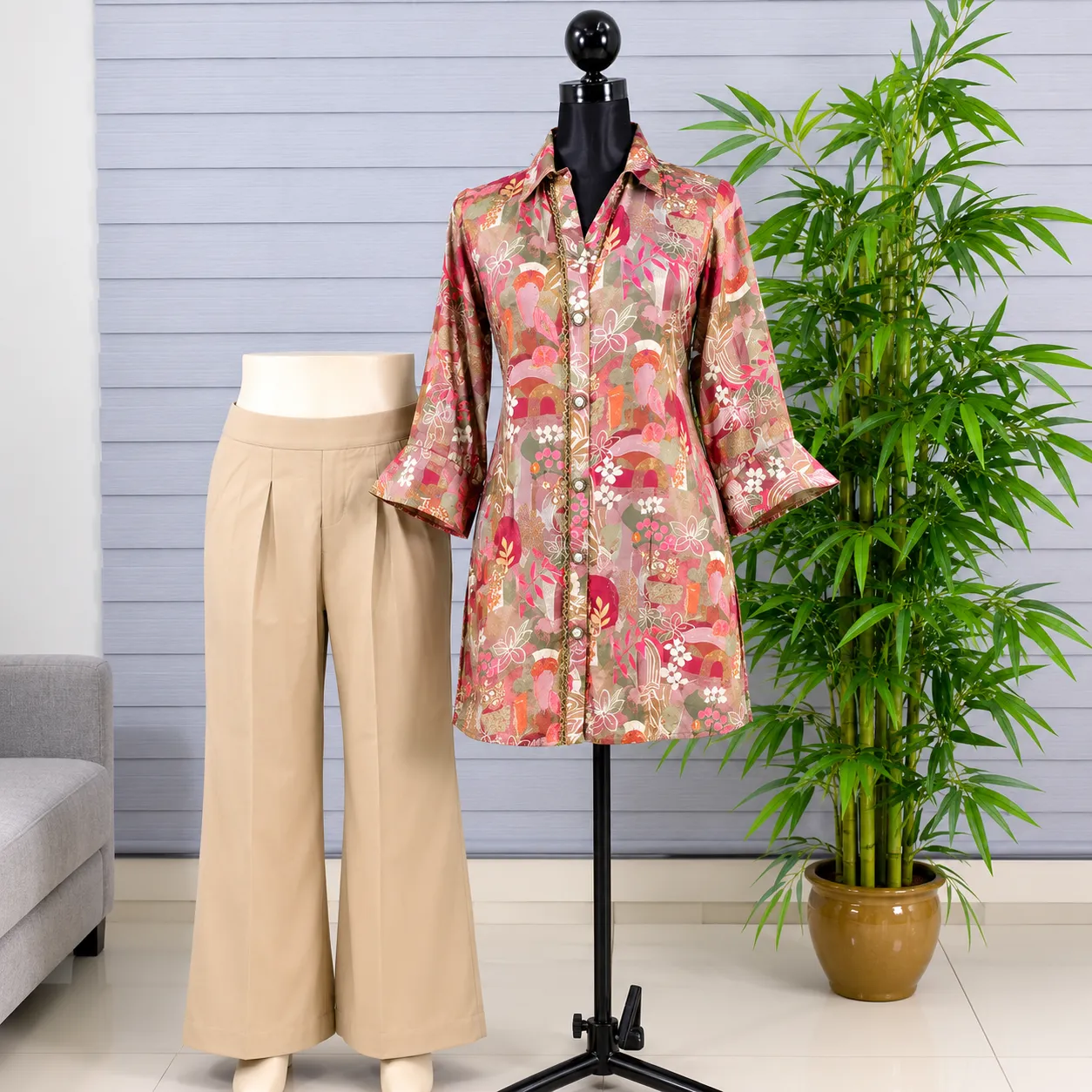 Floral Printed Long Kurti with Beige Straight Pants